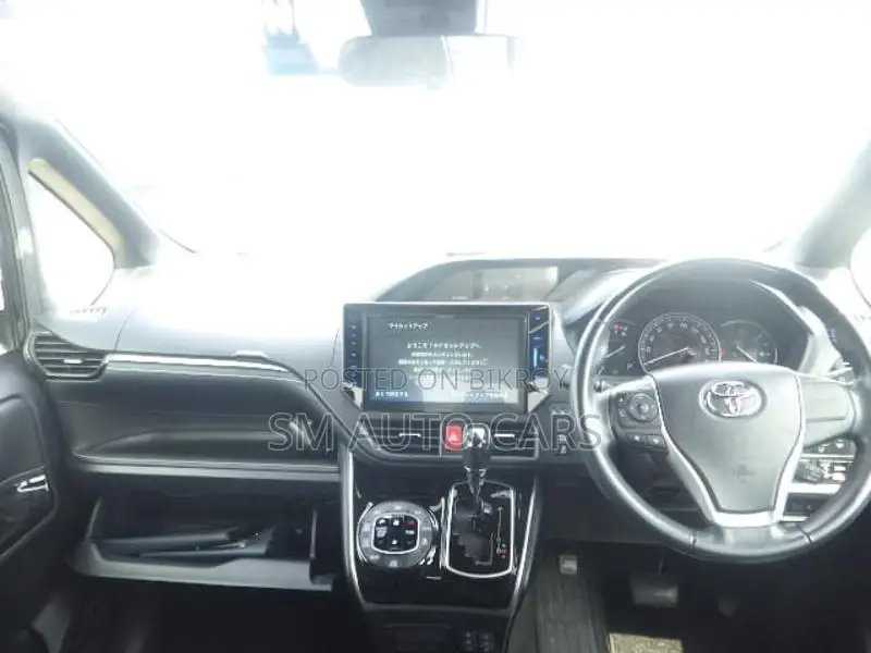 Toyota Esquire Petrol Gi 8 Seat 2021