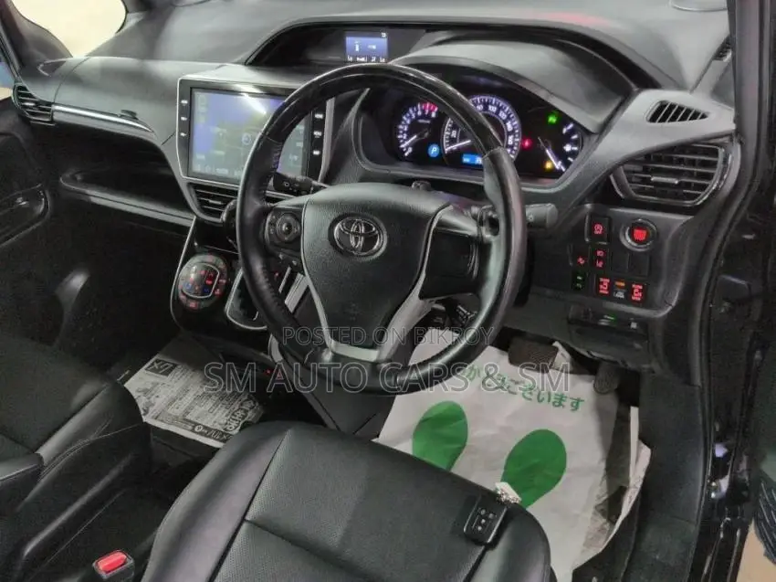 Toyota Esquire Petrol Gi 8 Seat 2021
