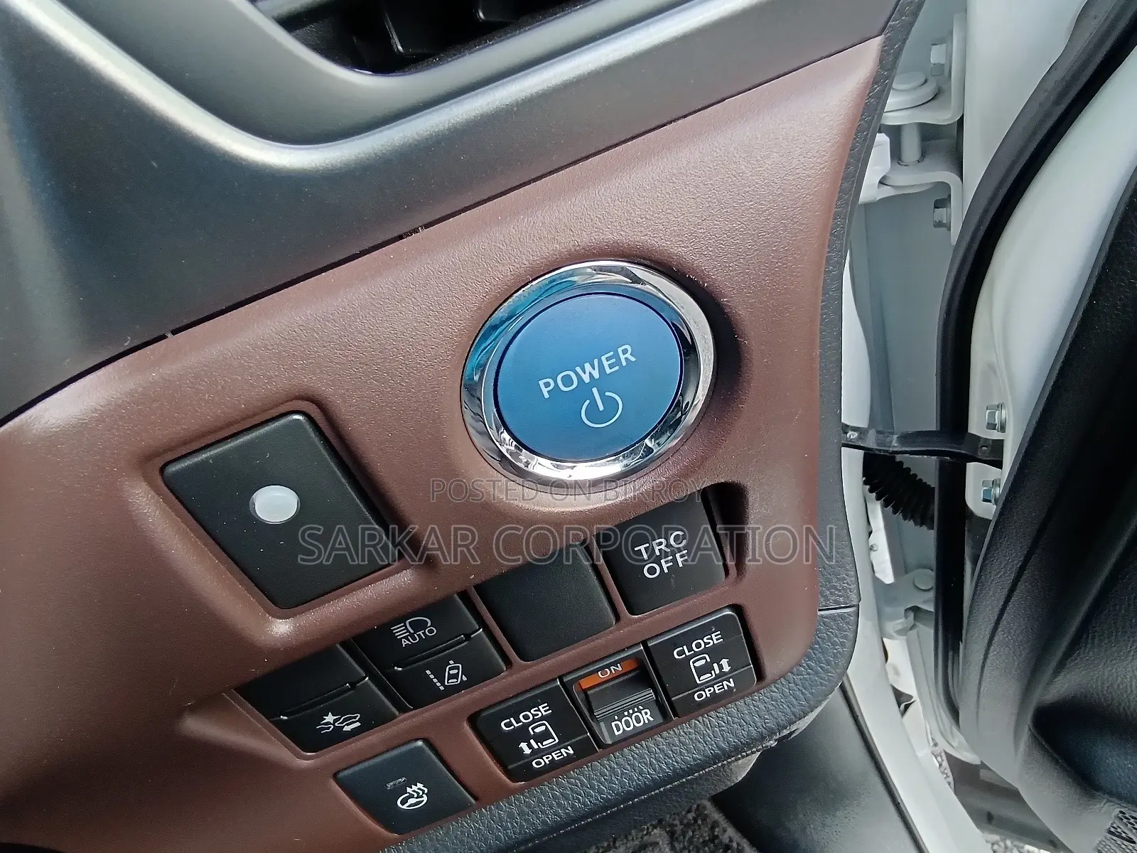 Toyota Esquire GI Premium 2020