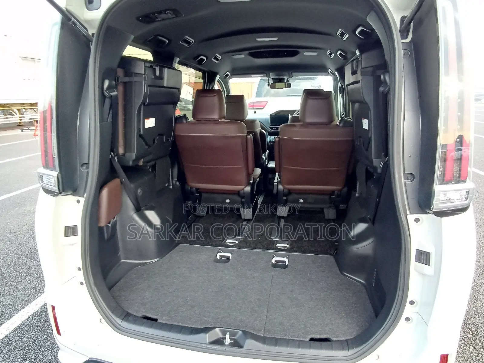 Toyota Esquire GI Premium 2020
