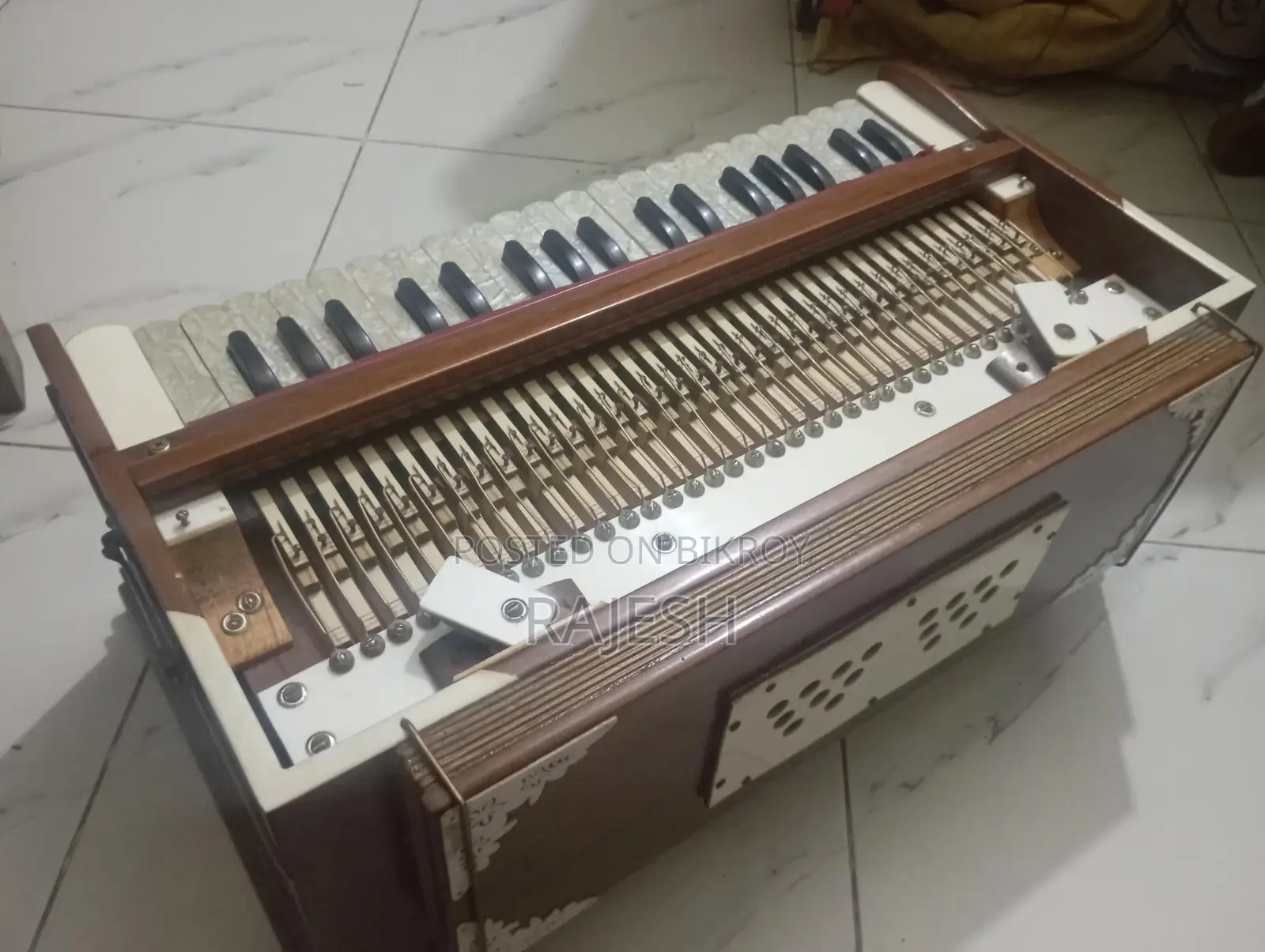Harmonium for sale