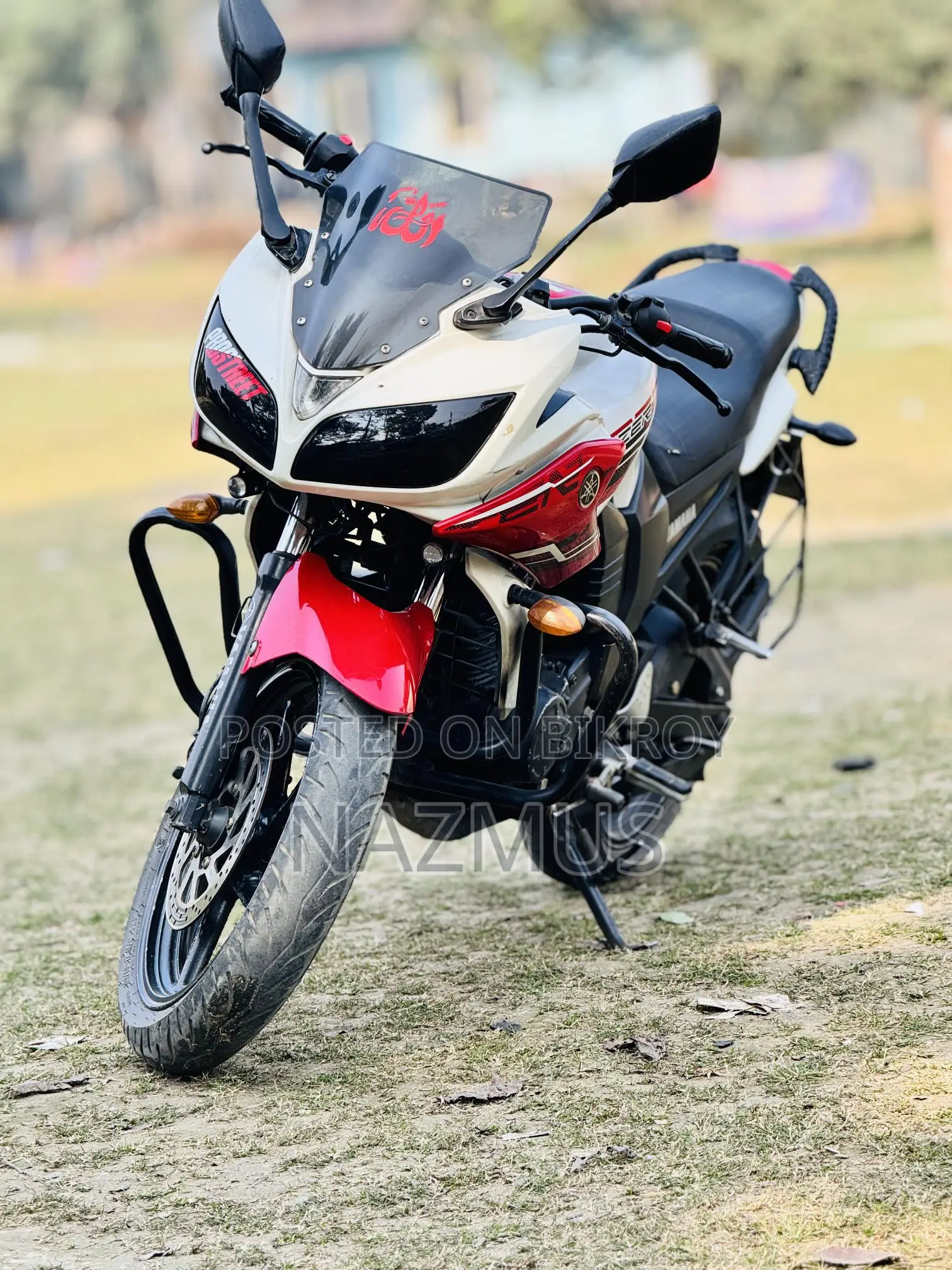 Yamaha Fazer . 2015