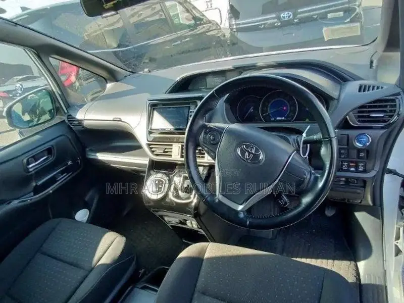 Toyota Noah G LIMITED 2020