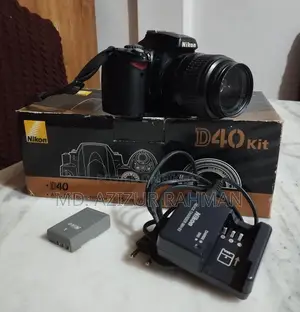 Nikon D 40 DSLR Camera
