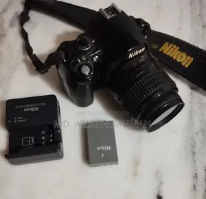 Nikon D 40 DSLR Camera