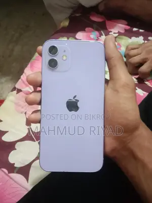Apple iPhone 12 (Used)
