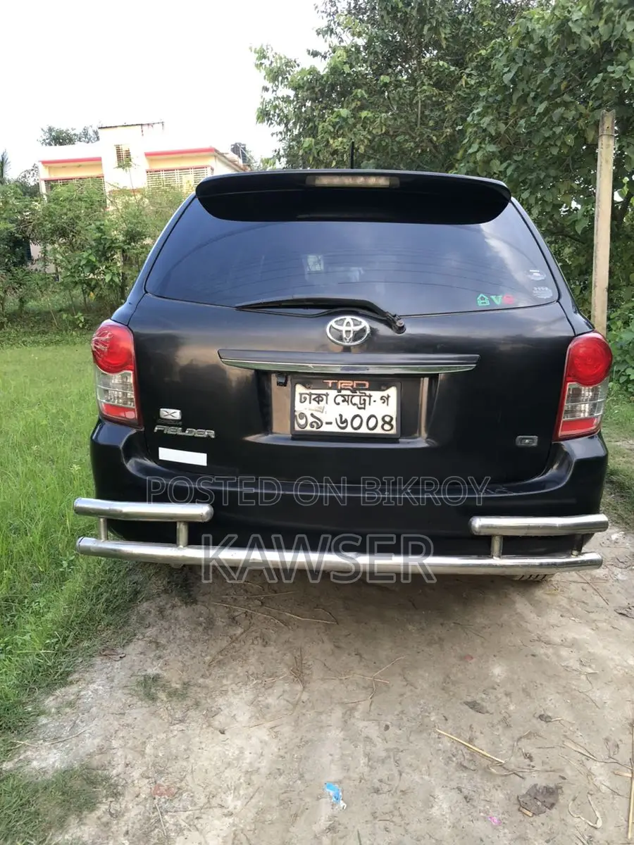 Toyota Axio Fielder 2010