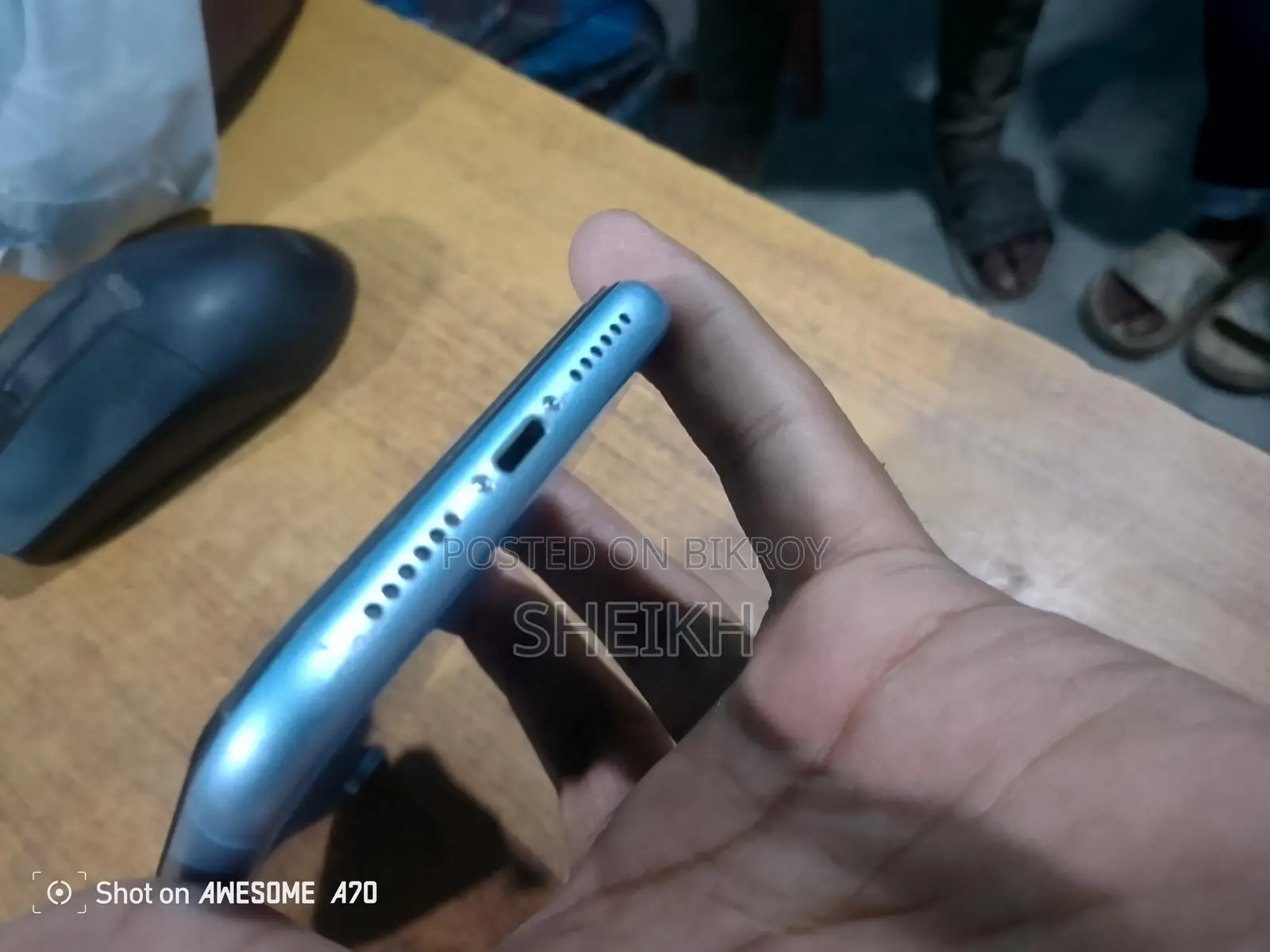 Apple iPhone XR (Used)