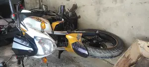 Yamaha FZS ` 2015
