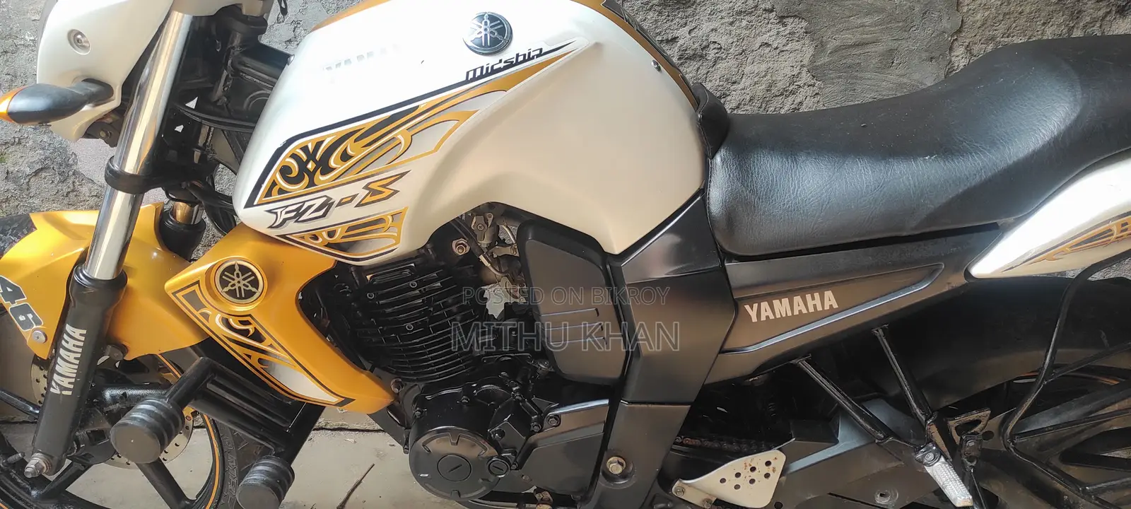 Yamaha FZS 2015