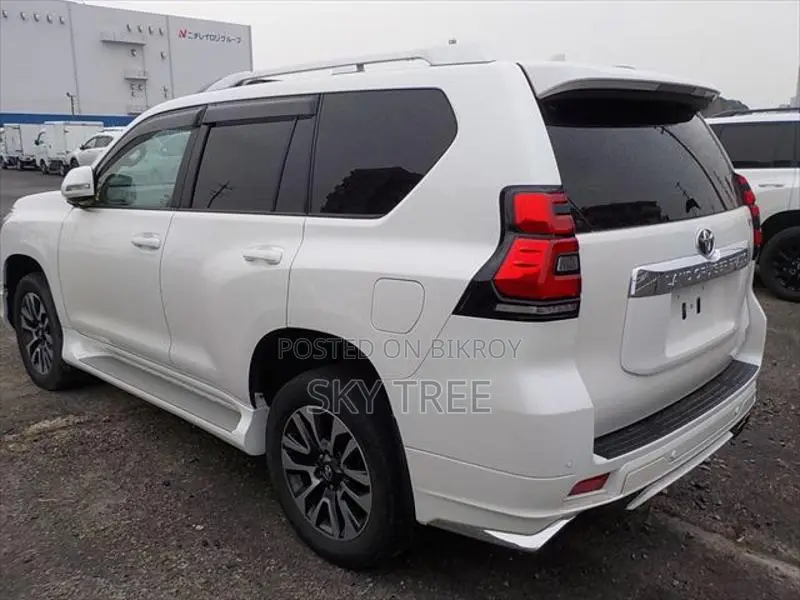 Toyota Land Cruiser TX-L PKG 2023