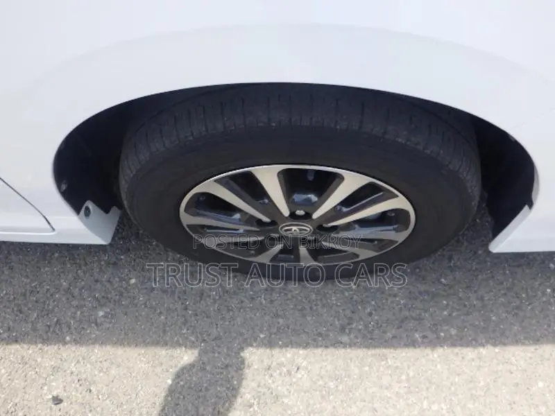 Toyota Esquire GI PREMIUM, 4.5 2020