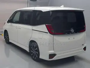 Toyota Noah S-Z Hybrid Pearl 2023