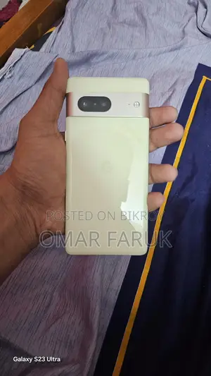 Google Pixel 7 . (Used)