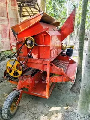 Urgent Sale – Paddy Threshing Machine
