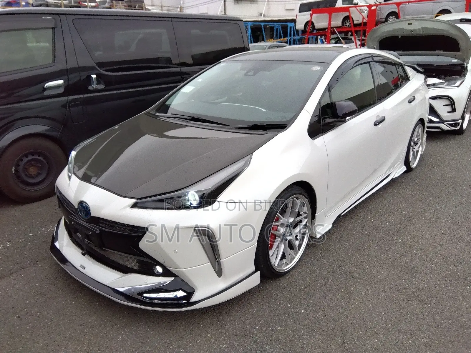Toyota Prius S Touring Selection 2020