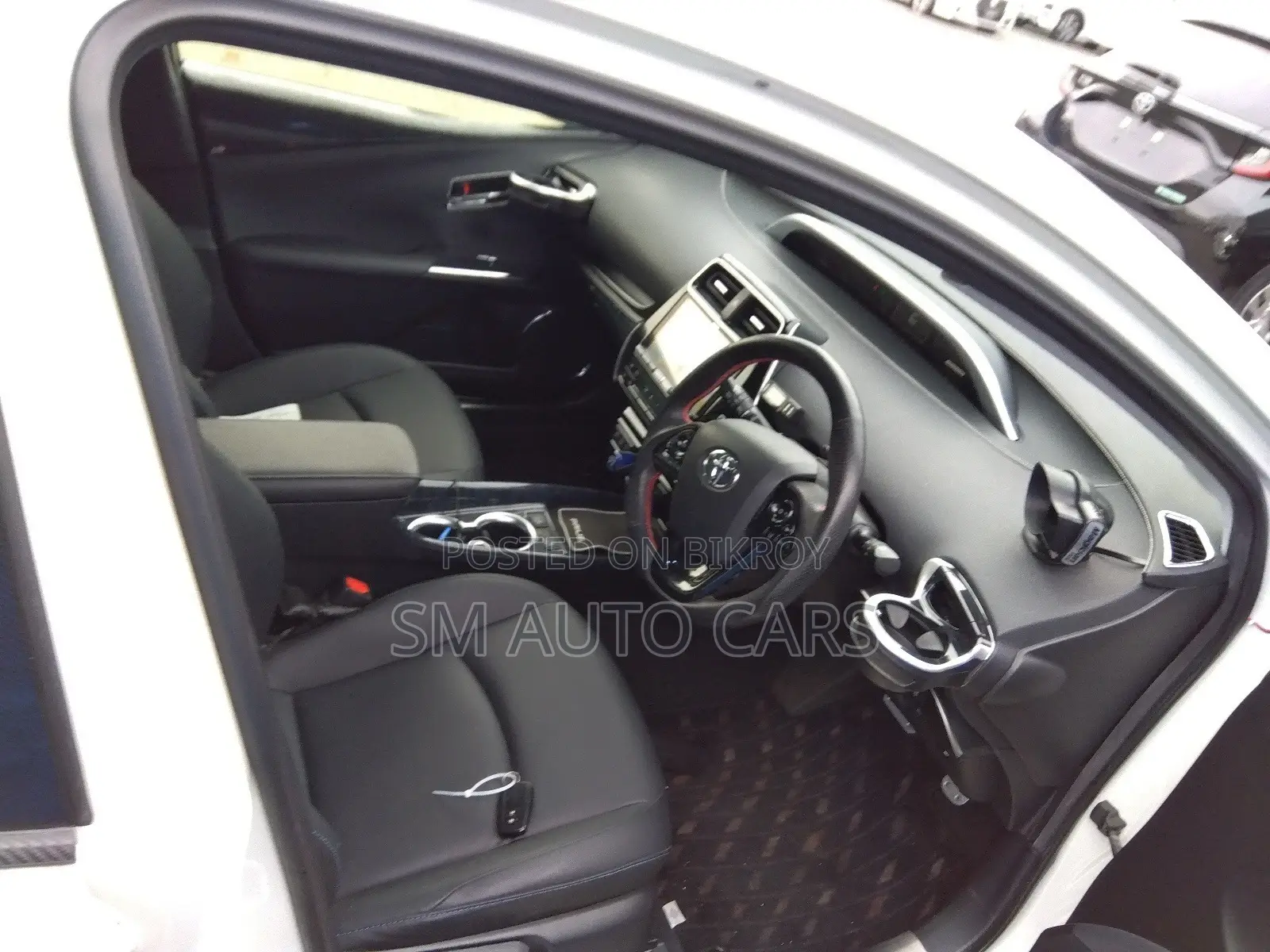 Toyota Prius S Touring Selection 2020