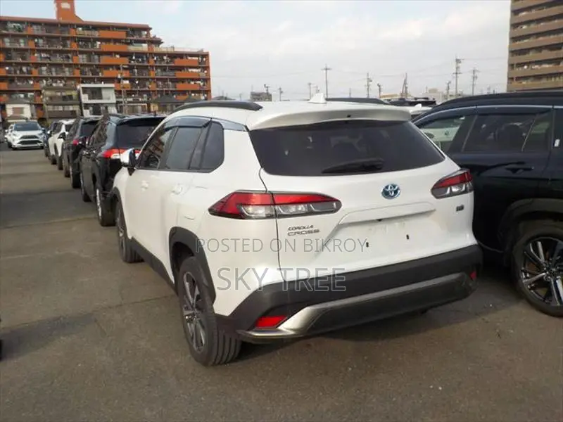 Toyota Corolla Cross z PacKAGE 2022