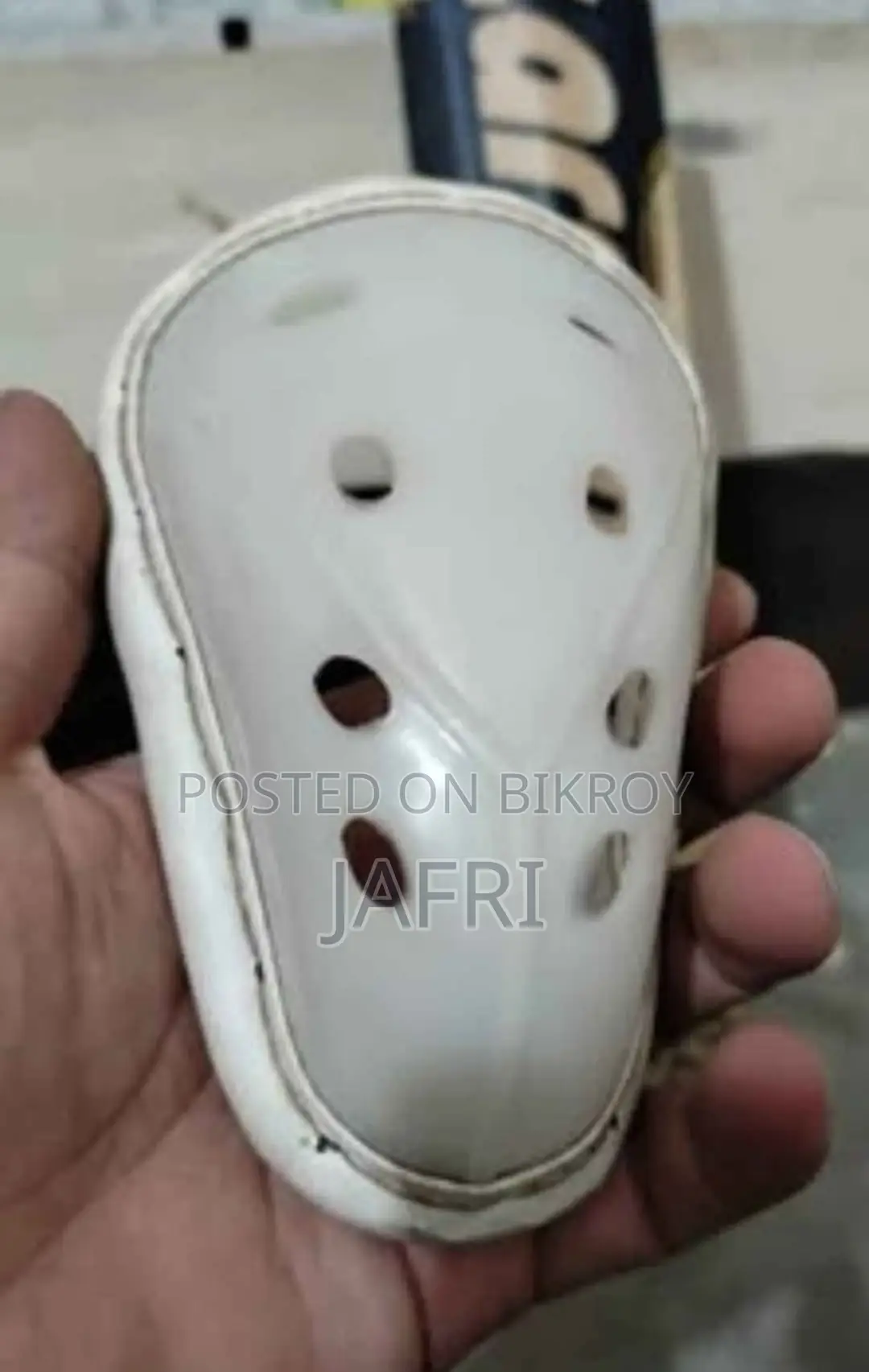 Cricket Equipment