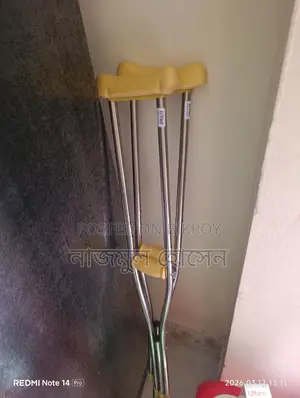 Underarm Crutches