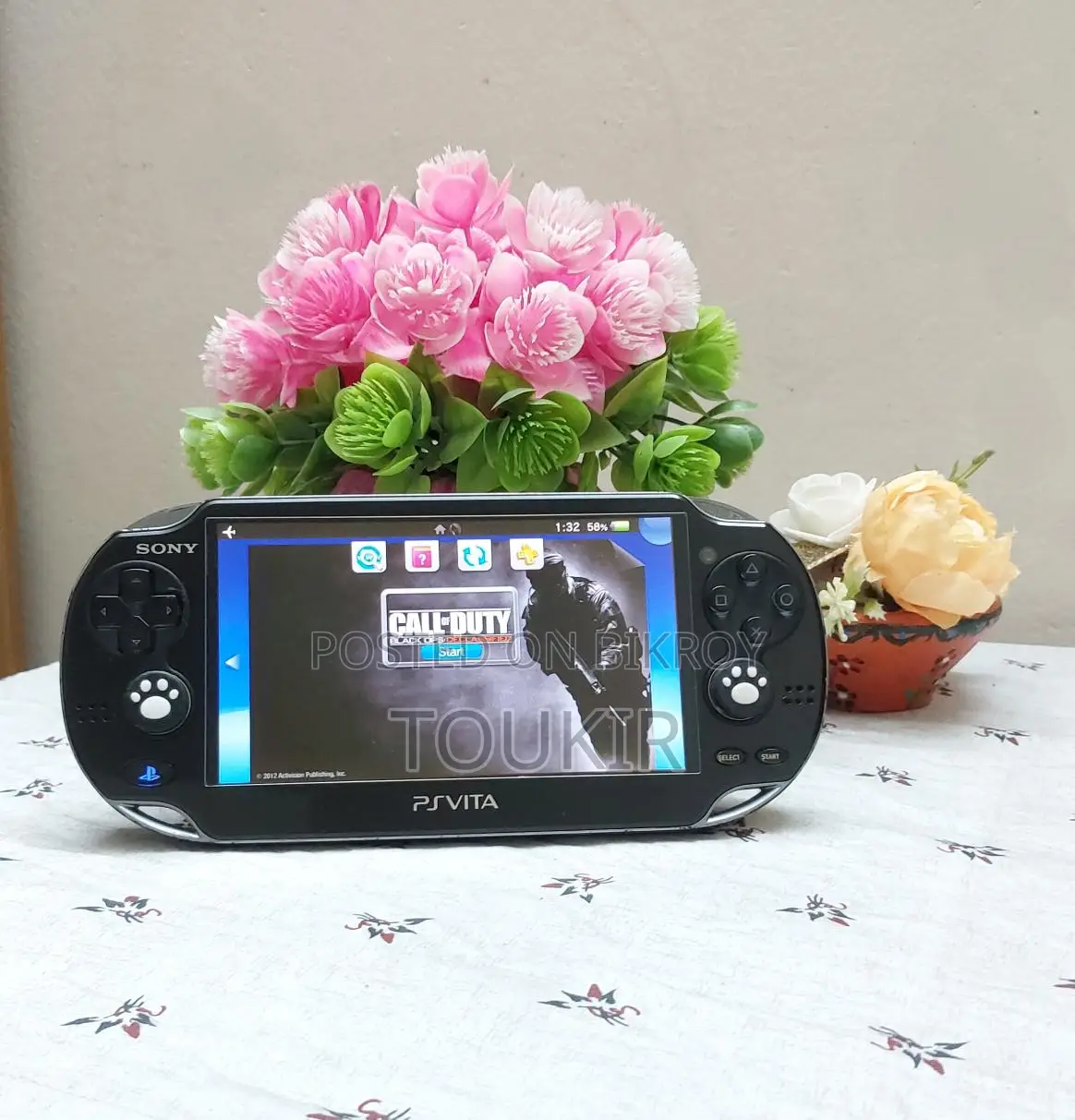 Sony Ps Vita Jailbreak with 64gb 50+ Games