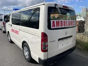 Toyota Hiace Ambulance DX Dual AC 2020