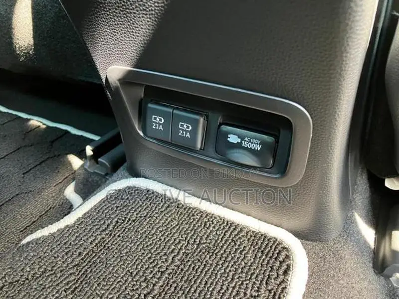 Toyota Corolla Hybrid WxB Pre-order 2021