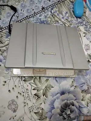 Laptop Panasonic Toughbook T8 2GB Intel Celeron SSD 128GB