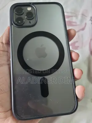 Apple iPhone 11 Pro . (Used)