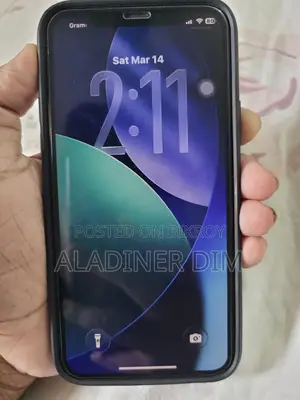 Apple iPhone 11 Pro . (Used)