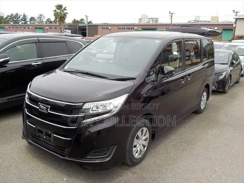 Toyota Noah X Non Hybrid Purple 2021