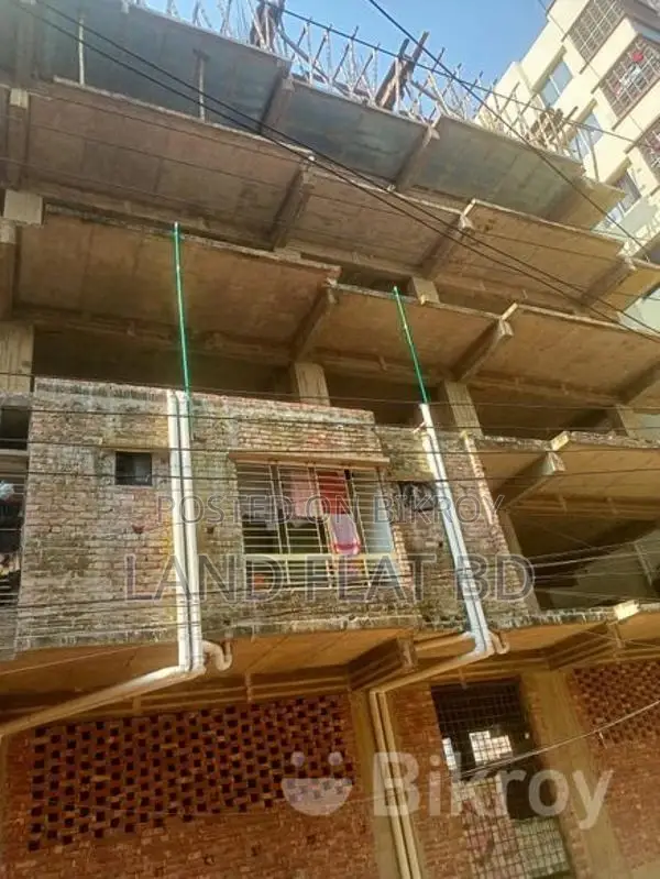ALMOST READY FLAT FOR SALE 1600 SFT