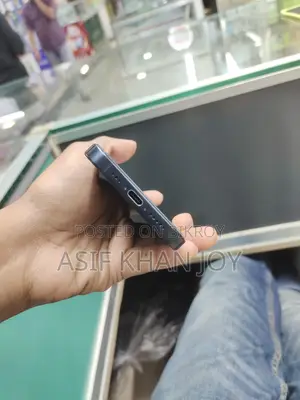 Apple iPhone 15 Pro . (Used)
