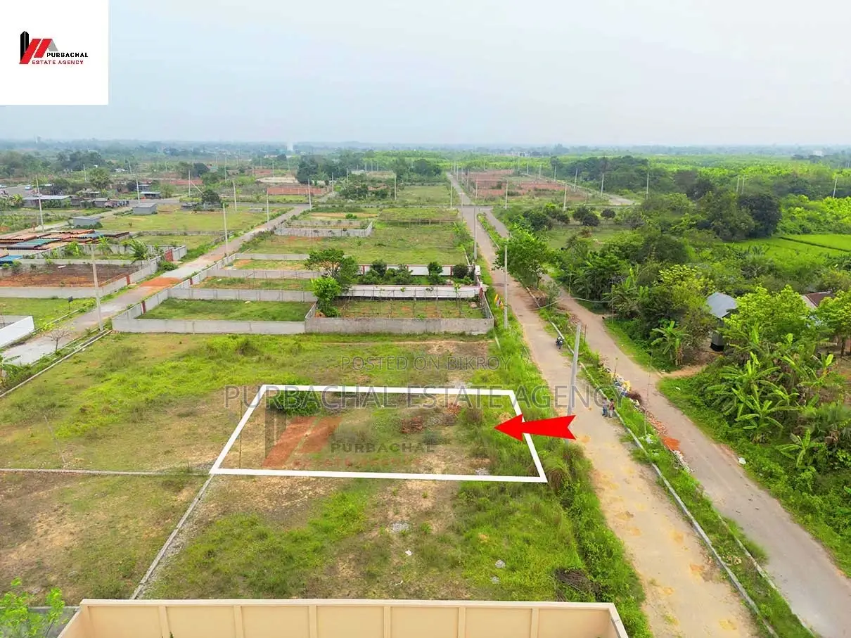 Near 150ft. South Facing, 7.5 Katha In Sec#25