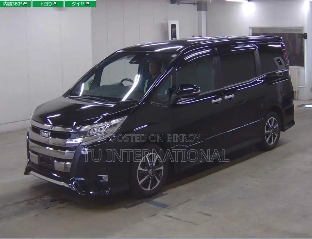 Toyota Noah NON HYBRID 2020