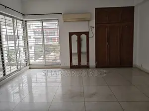 নর্থ গুলশানে ৪৫০০ বর্গফুটের ডুপ্লেক্স আন-ফার্নিশড অ্যাপার্টমেন্ট ভাড়া হবে