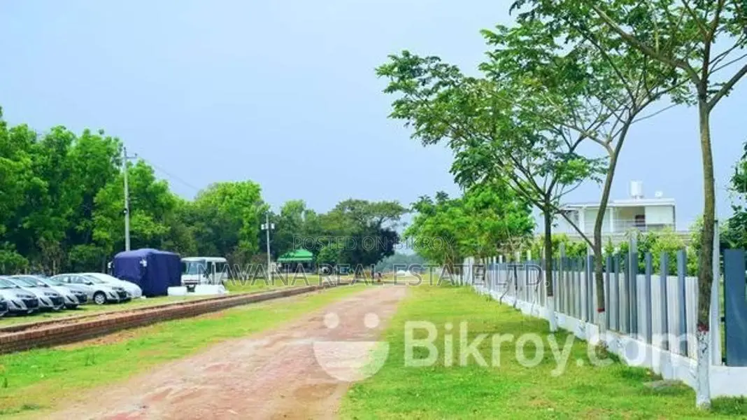 Plot/Land Available: 5-Year Installment Plan with Navana Real Estate