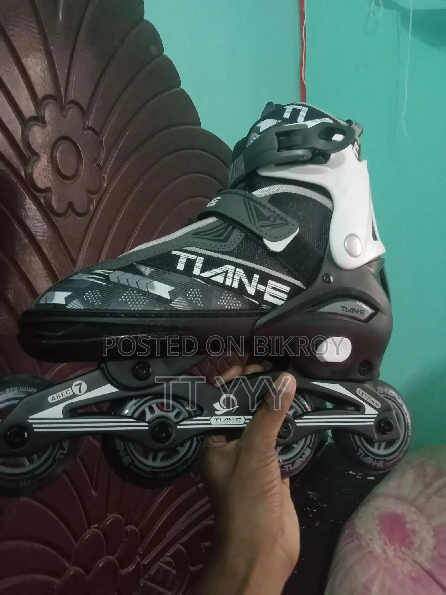 Skating Shoes