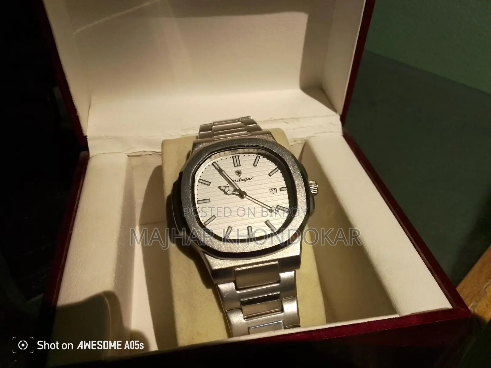 Analogue Watch for sale