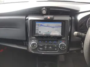 Toyota Axio HYBRID EX PACKAGE 2021