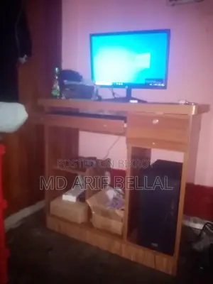 Desktop for sale