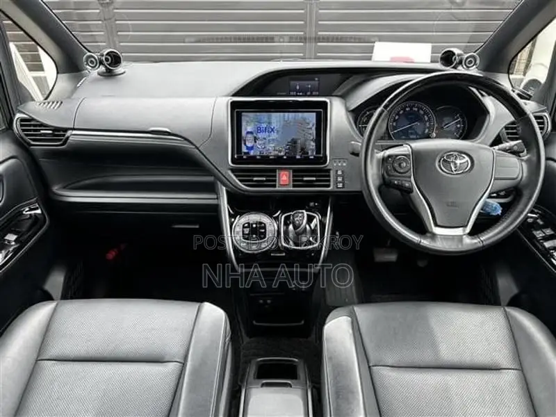 Toyota Esquire GI HYBRID 2021
