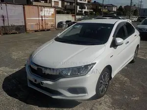 Honda Grace EX 2020