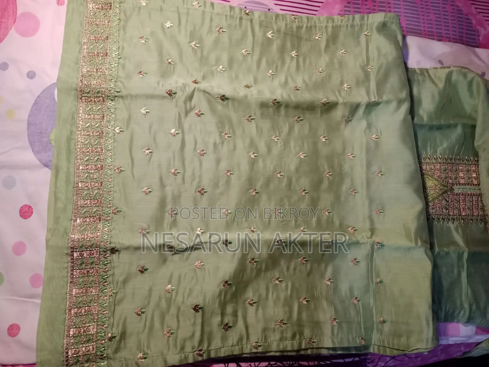 গর্জিয়াস ওরগ্যান্জা (Organza) করা সালোয়ার কামিজ ও ওরনা (একদম নতুন)