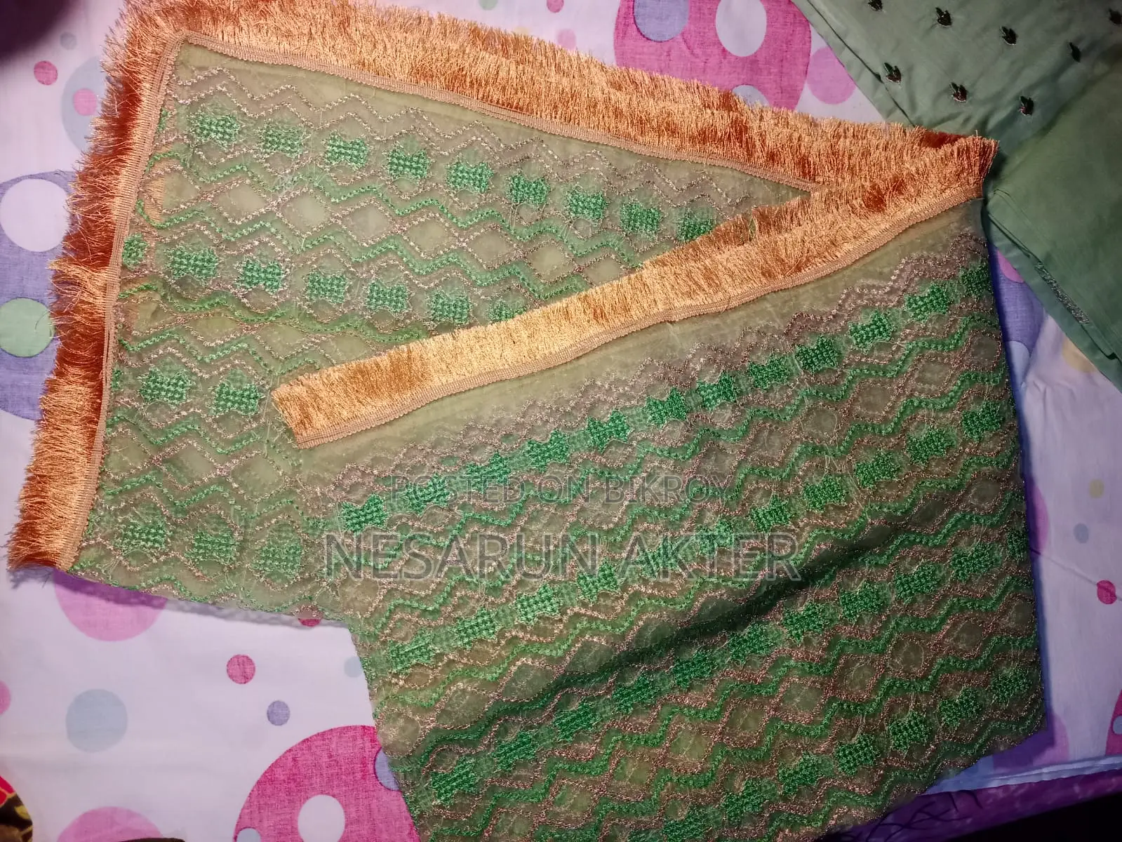 গর্জিয়াস ওরগ্যান্জা (Organza) করা সালোয়ার কামিজ ও ওরনা (একদম নতুন)
