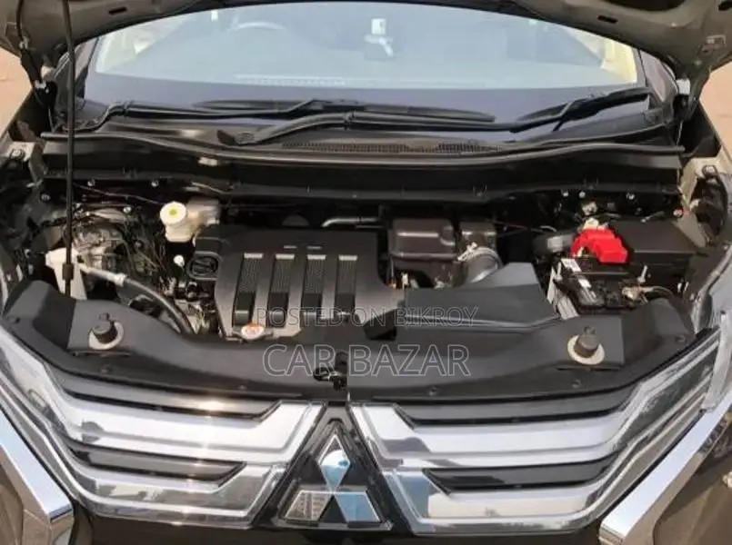 মিতসুবিশি এক্স-প্যান্ডার ৭ সিটার এসইউভি ১৫০০সিসি ২০২১