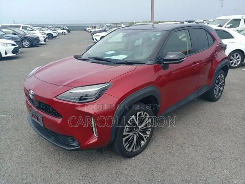 Toyota Yaris Cross Z Leather Hybrid Red 2021