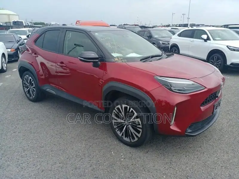 Toyota Yaris Cross Z Leather Hybrid Red 2021