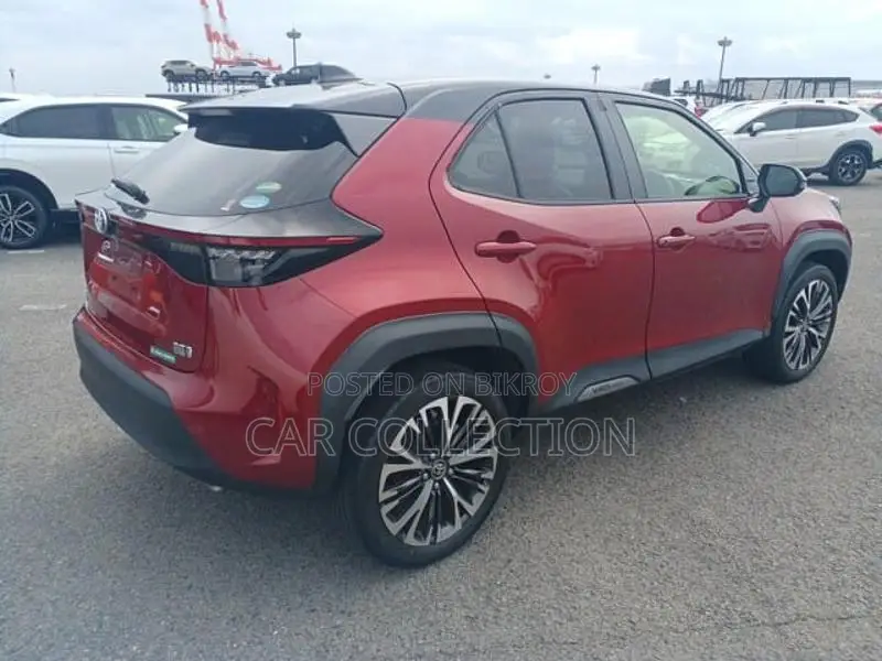 Toyota Yaris Cross Z Leather Hybrid Red 2021