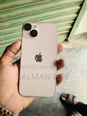 Apple iPhone 13 (Used)